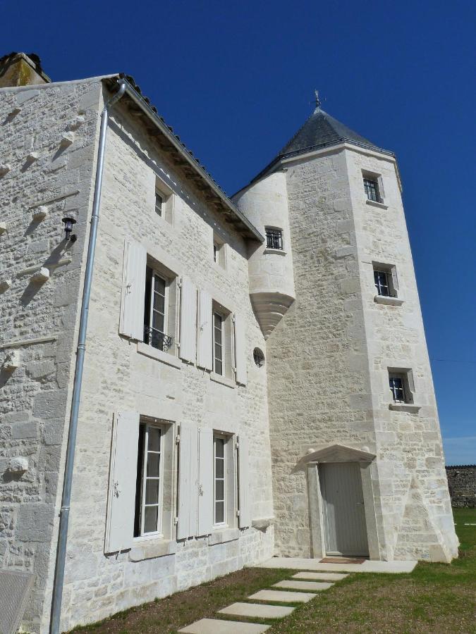 Bed and Breakfast Logis De Pierre Levee Bessines Exteriér fotografie